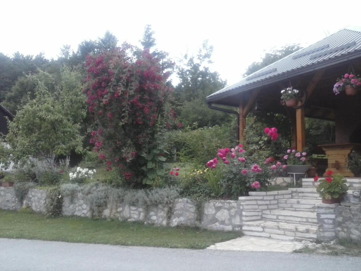 House Nina Poljanak Exterior foto